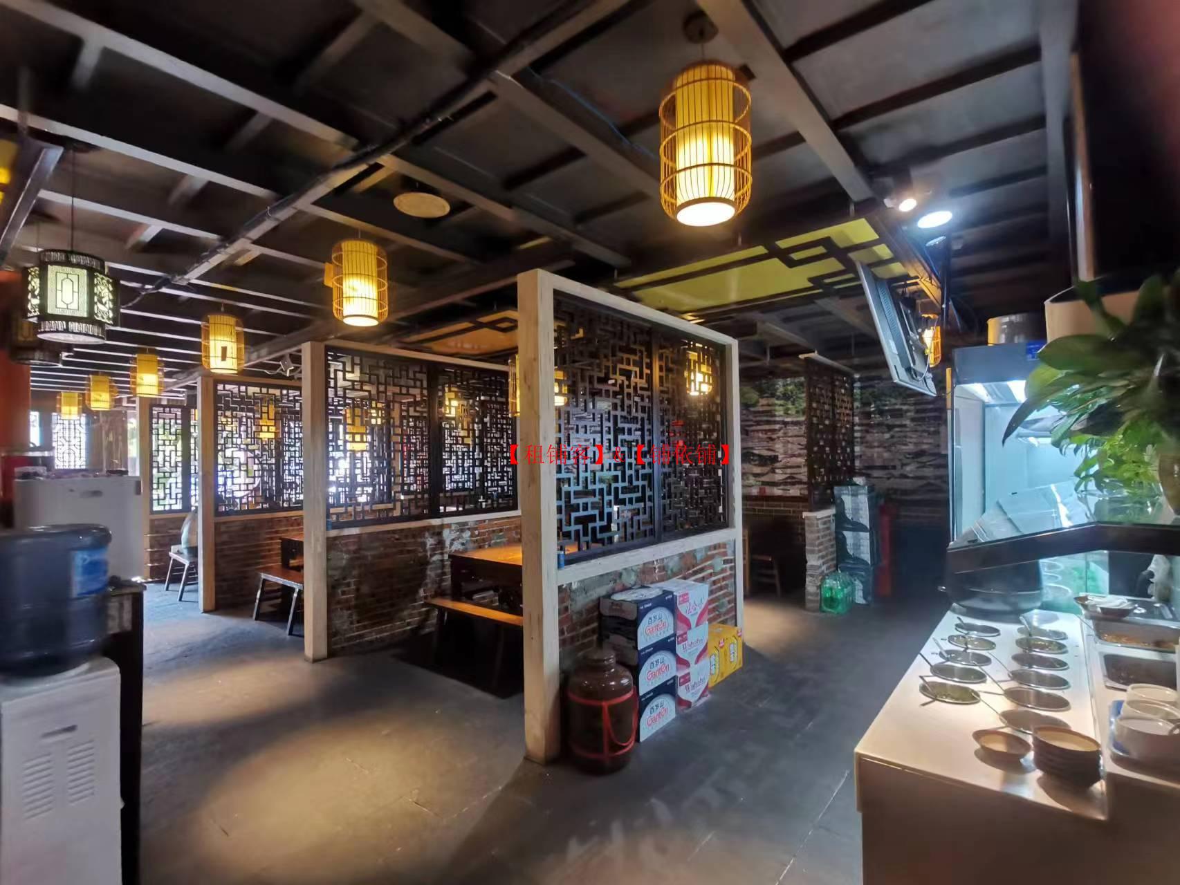 观山湖区中铁逸都餐饮店转让，10年老店